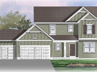 6562 Woodhills Dr NE, Rockford, MI 49341