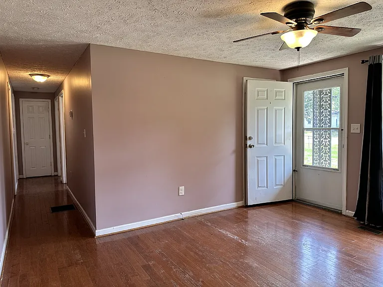 3702 Carlos Ave — Photo 2
