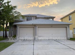 11307 Pelican Lake Ct, Riverview, FL 33569