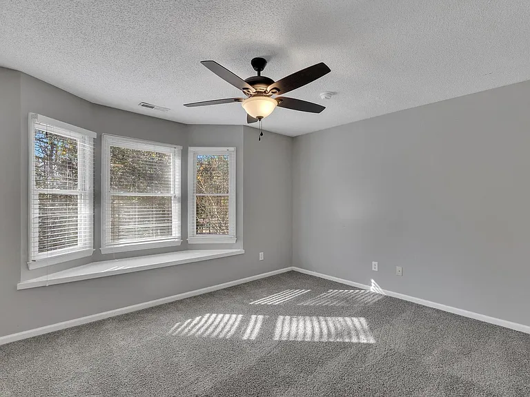 107 Dockside Dr — Photo 25