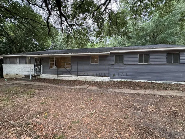 2749 W Benwood Dr, Jackson, MS 39204