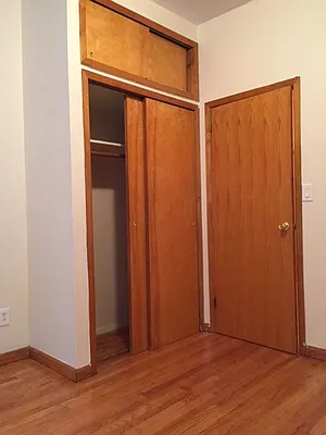 Rented by Warren T Real Estate Corp. | media 30