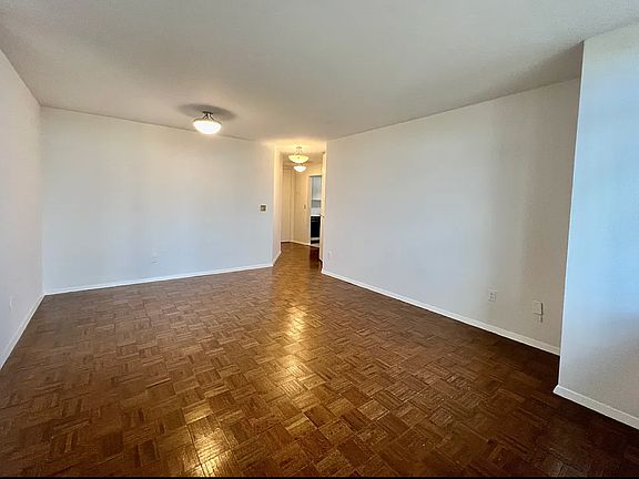 4th image of 112-01 Queens Blvd #7LL