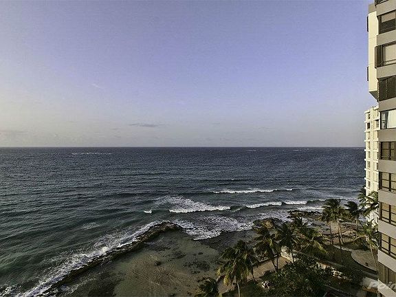 Remarkable Oceanfront Penthouse in Condado Beach