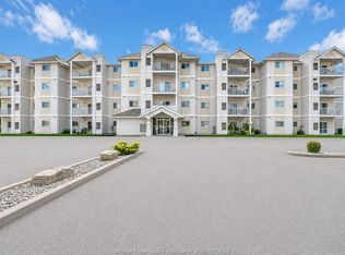 Yorktown Condominiums, Windsor, ON N9E 4W3