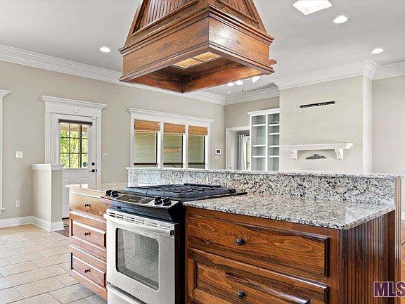 4th image of 4813 Woodstock Way Dr