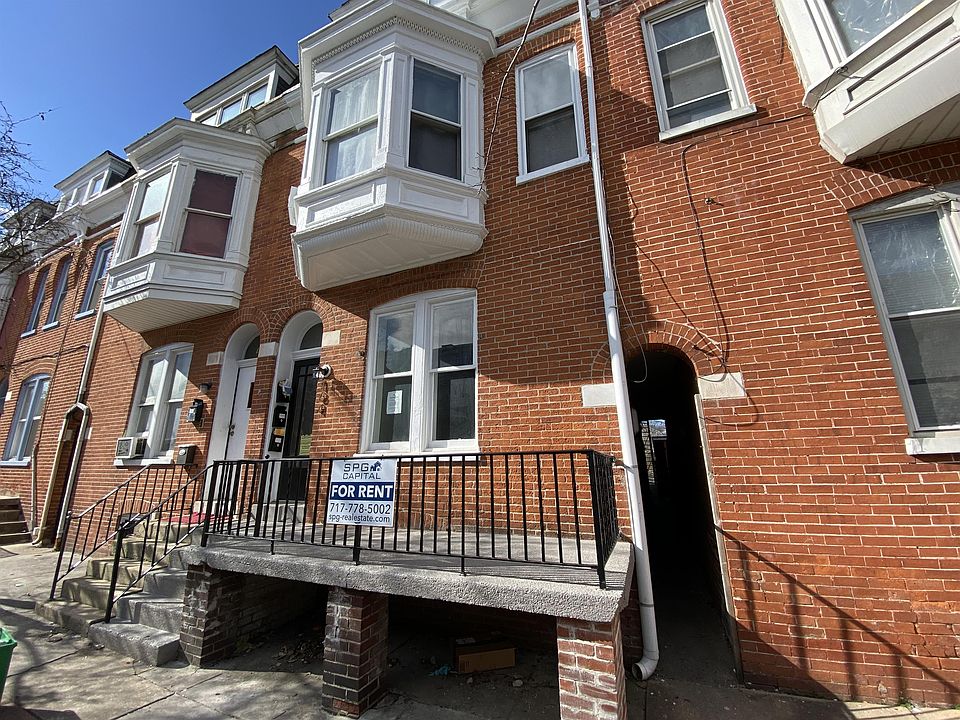 1st image of 164 S Pine St