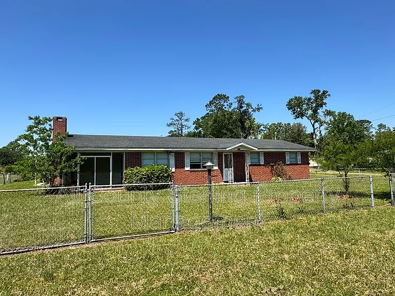 2730 N US Highway 441 — Photo 3