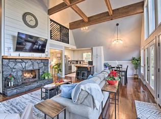 428 Buttermilk Cir, Sky Valley, GA 30537