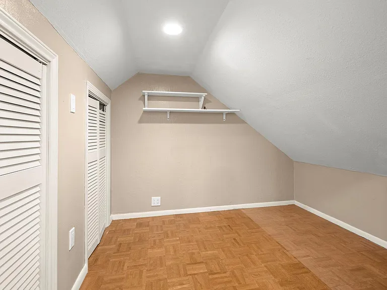 17627 Macrantha Dr — Photo 28