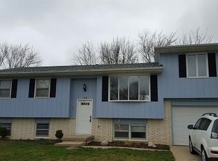 1818 Jacobssen Dr, Normal, IL 61761