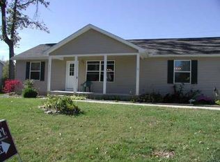 8939 Lincoln Dr, Whitmore Lake, MI 48189