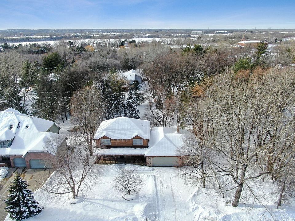 1st image of 4439 Royal Hills Dr