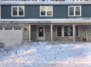 640 S Kaspar Ave, Mount Prospect, IL 60005