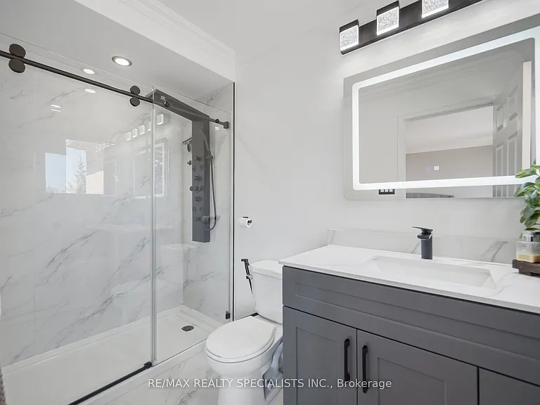 5230 Glen Erin Dr #119 — Photo 29