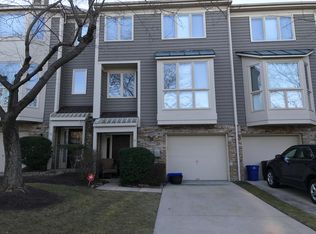 7 Taverngreen Ct, Baltimore, MD 21209