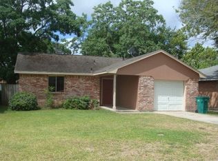 1709 N Avenue R, Freeport, TX 77541