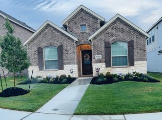 16952 Post Cedar Dr, Justin, TX 76247