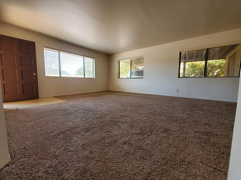 370 Fairway Oaks Dr #A — Photo 25