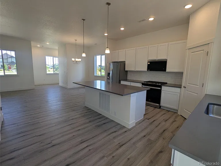 6109 Zebulon Pl — Photo 9