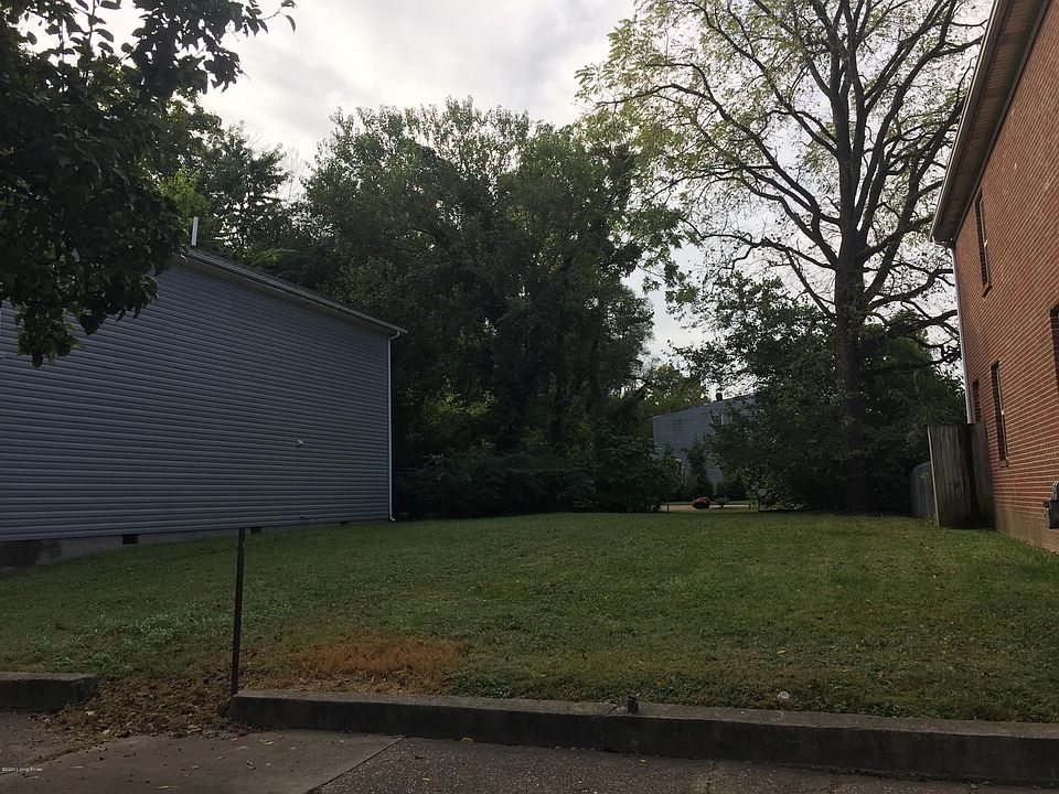 1st image of 504 Lampton St