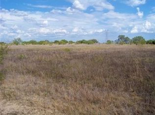 15225 Macey Rd, Hearne, TX 77859