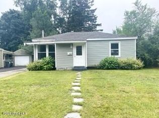 1206 3rd St, Schenectady, NY 12303