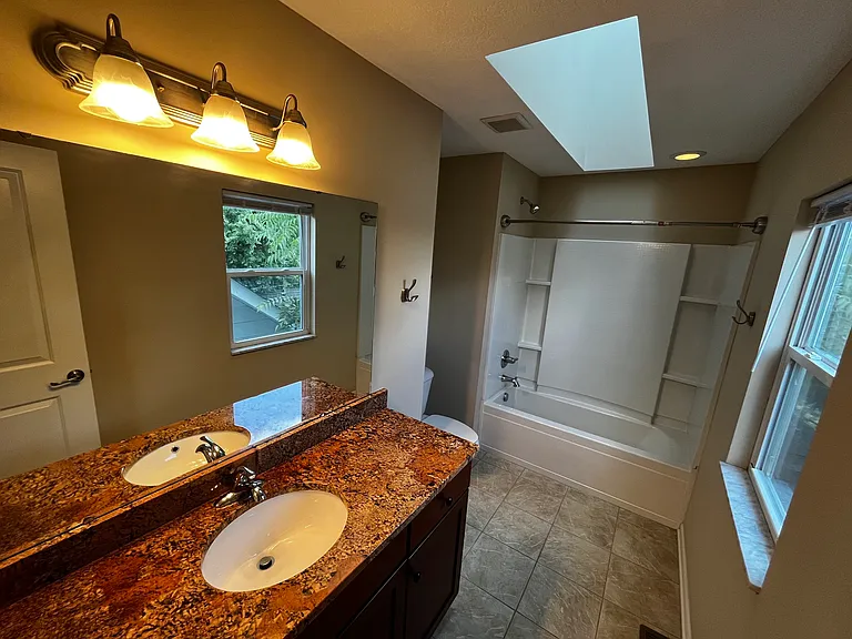 1455 N Star Ave — Photo 10