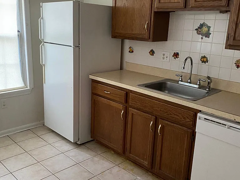 11 Bickel Ct — Photo 5