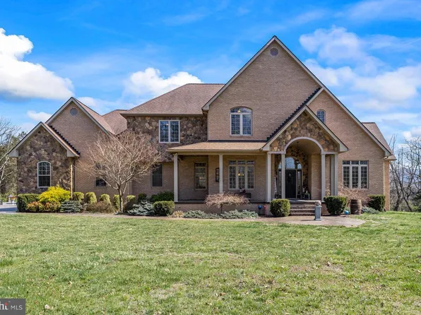190 Owl Hill Ln, Shenandoah, VA 22849