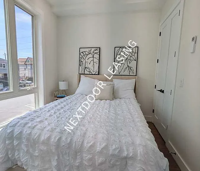 40 Lembeck Ave #201M — Photo 6