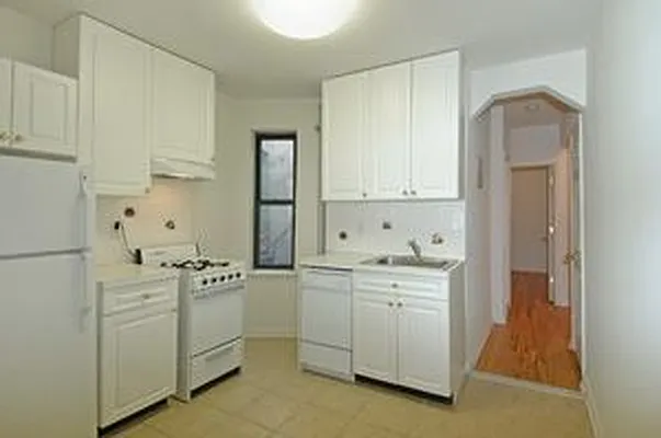 Rented by Blue Star Apartments | media 15