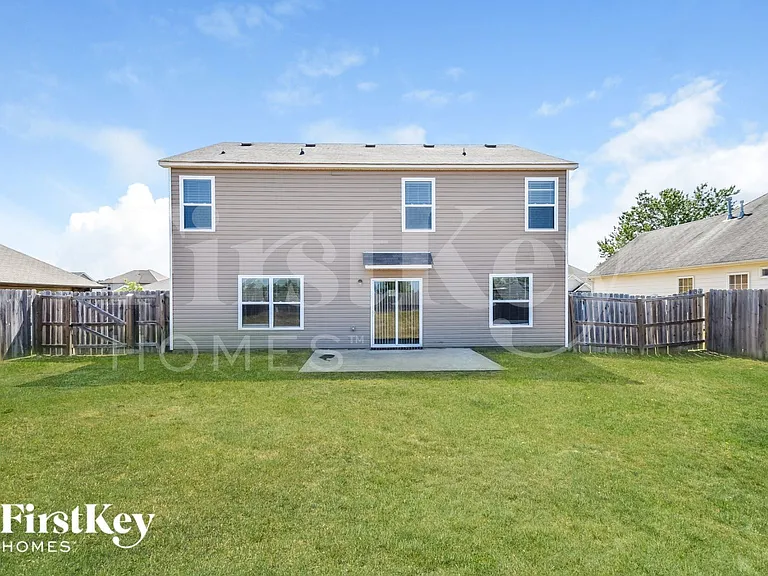 149 Ashby St — Photo 15