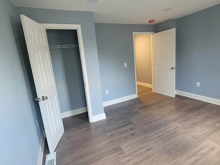 1627 Rutland Ave — Photo 17
