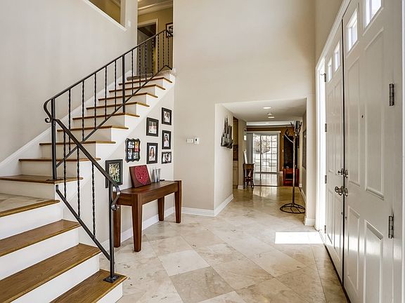 3rd image of 5978 Eldergardens St