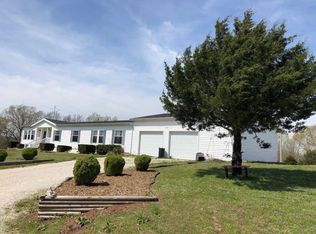 174 Phalen Ln, Reeds Spring, MO 65737