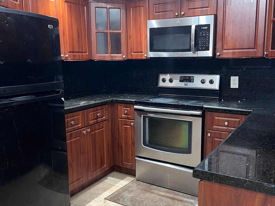1st image of 9900 W Bay Harbor Dr #5