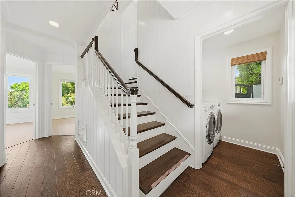 3 bed, 2.5 bath, 1690 sqft, $8,400 — Photo 4