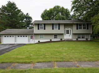 457 Bugbee Dr, Watertown, NY 13601