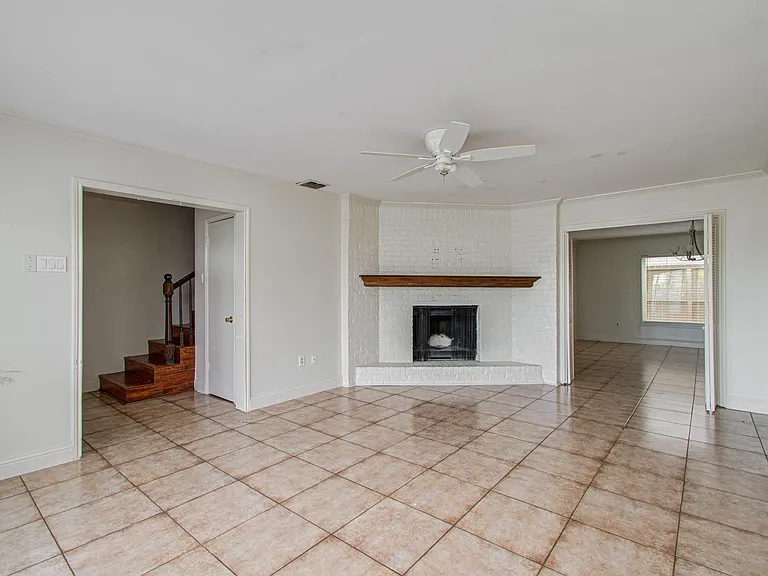 823 S Ripple Creek Dr — Photo 8