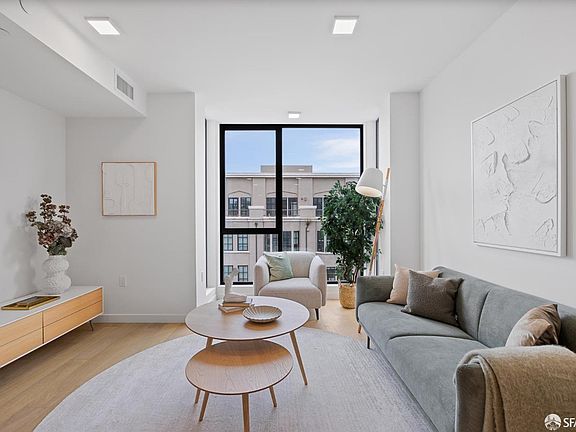 4th image of 1580 Pacific Ave #503