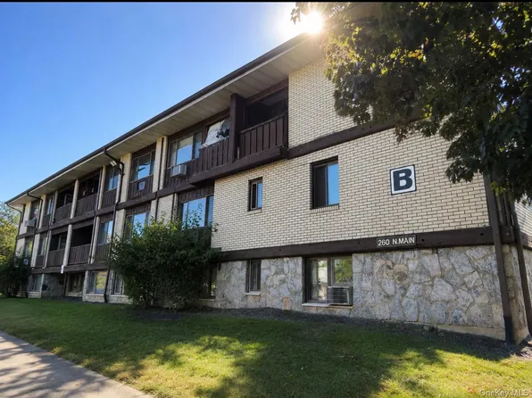 260 N Main Street #B-42, Spring Valley, NY 10977