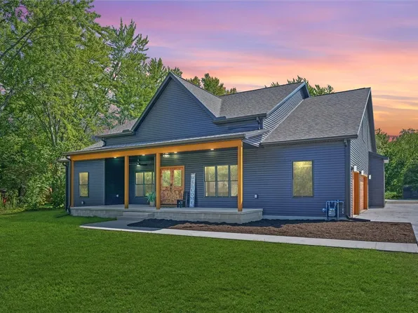 27007 Shake Rag Rd, Danville, IL 61834