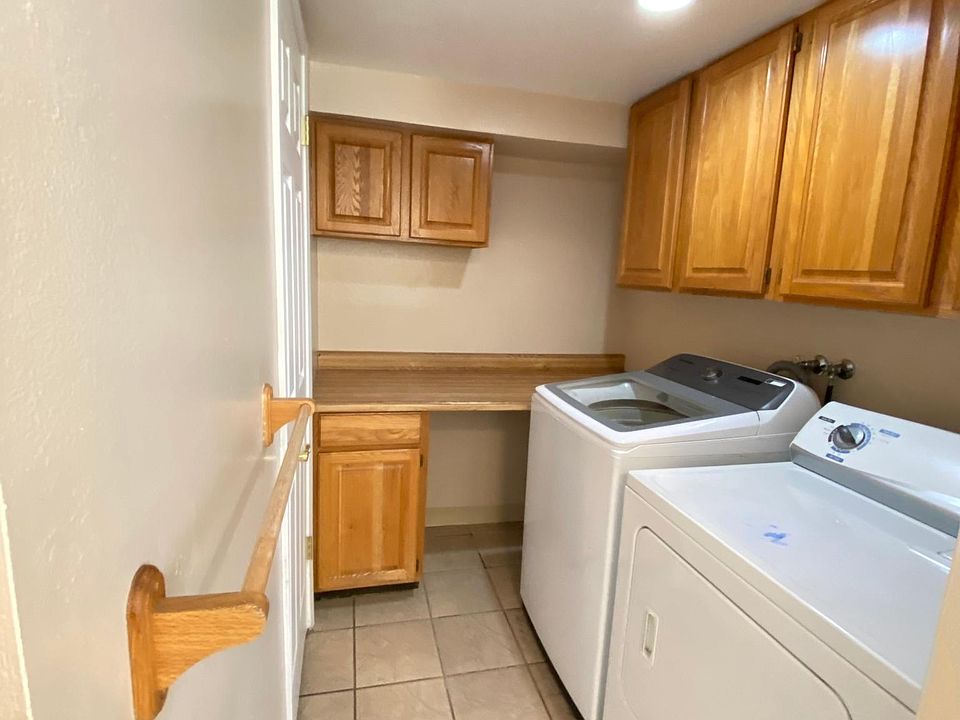 1st image of 104 Oliva Ct