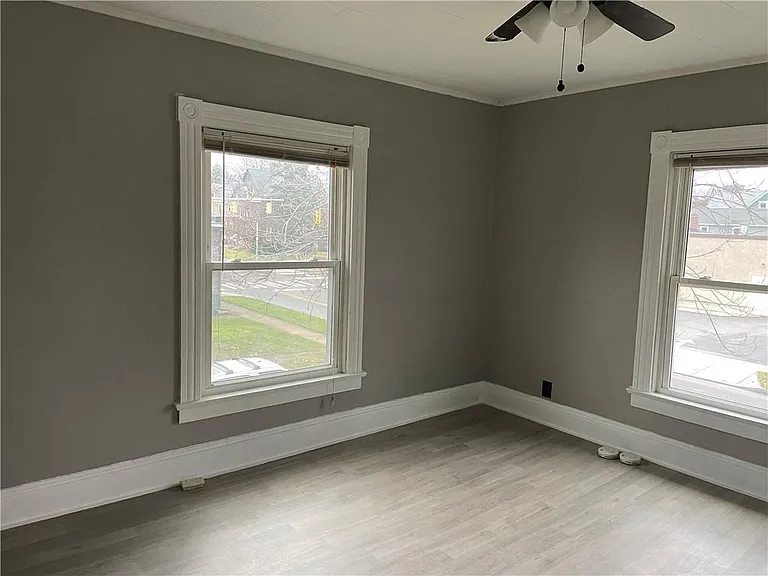 311 Linden St #1 — Photo 7