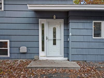 4 Tanglewood Drive, Dover, NH, 03820