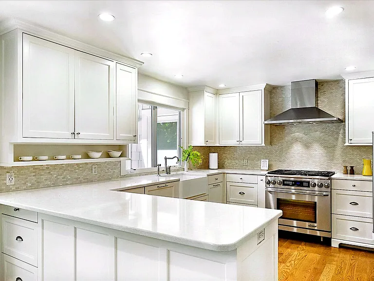 4242 Cobb Way — Photo 11