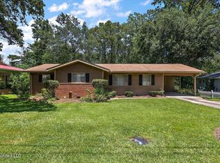 216 Pine Ridge Rd, Jackson, MS 39206