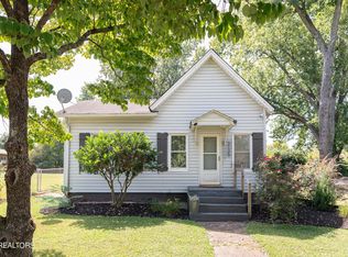 3135 Maxwell St, Knoxville, TN 37917