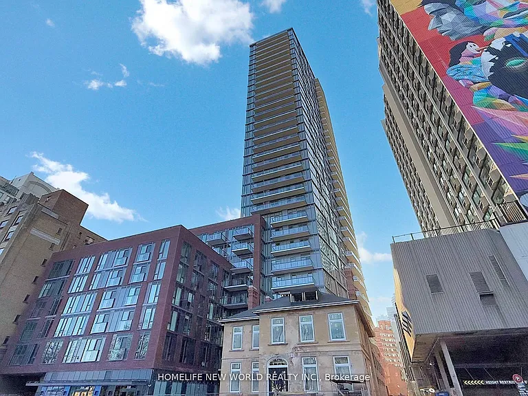 Jarvis St — Photo 17